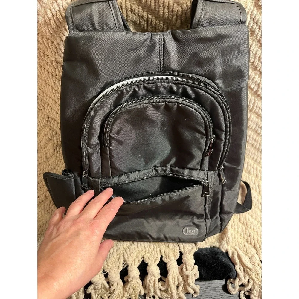 Lug Hatchback 3.0 Backpack Travel Bag Purse in Black with RFID - Unisex EUC - Picture 9 of 9